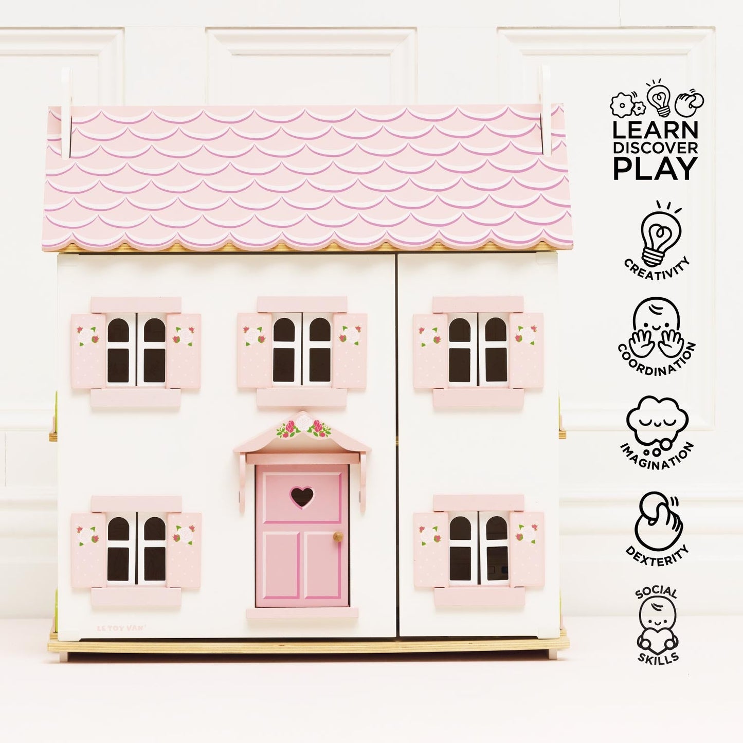 Sophie's Wooden Dolls House rooms