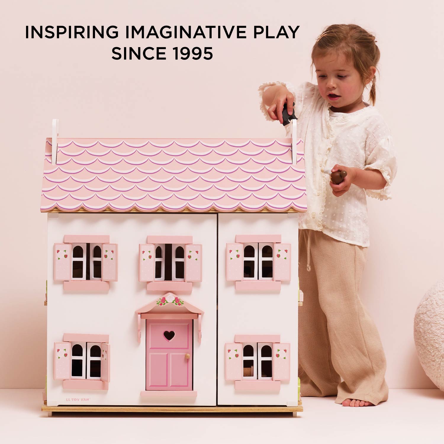 Sophie's Wooden Dolls House scale