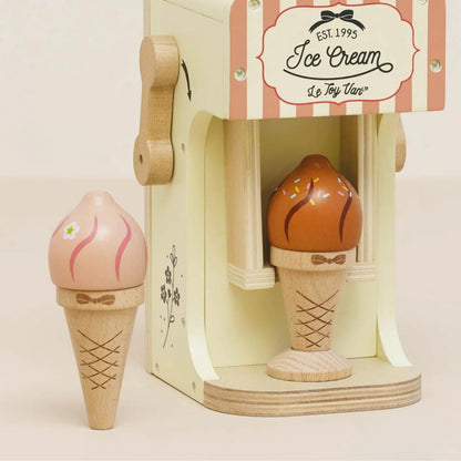Le Toy Van Ice Cream Machine and Play Food Cones