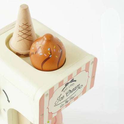 Le Toy Van Ice Cream Machine and Play Food Cones