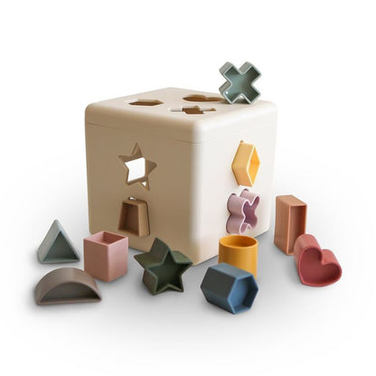 Mushie Shape Sorting Box – Original