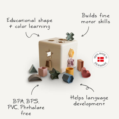 Mushie Shape Sorting Box – Original