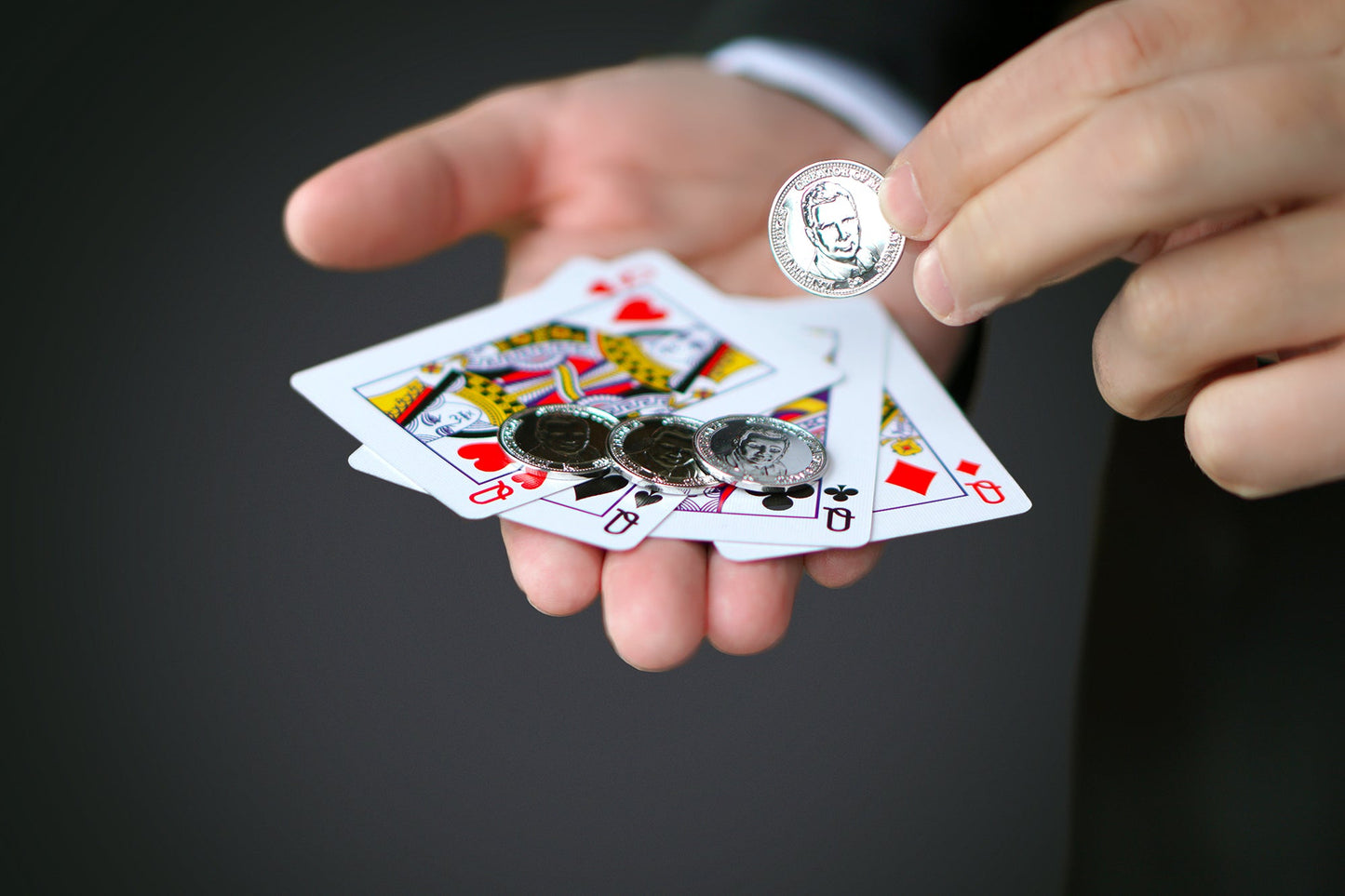 Deluxe Box coin trick