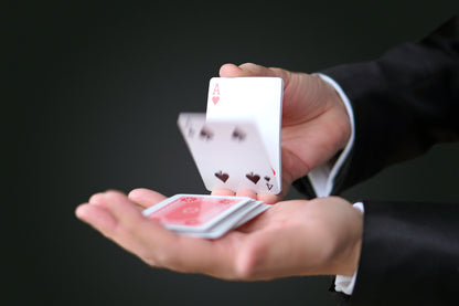 Deluxe Box Svengali trick