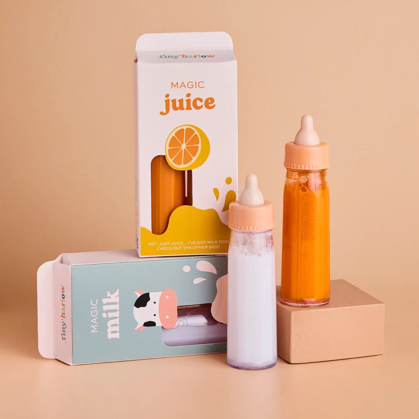 Tiny Harlow Tiny Tummies Magic Milk and Juice Bottle