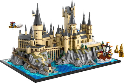 LEGO Harry Potter Hogwarts Castle & Grounds 76419